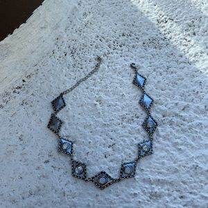 Vintage Wild eyes choker
